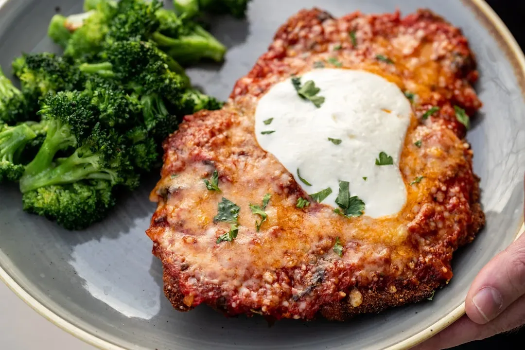 Chicken Parmesan (Image Credits: Unsplash)