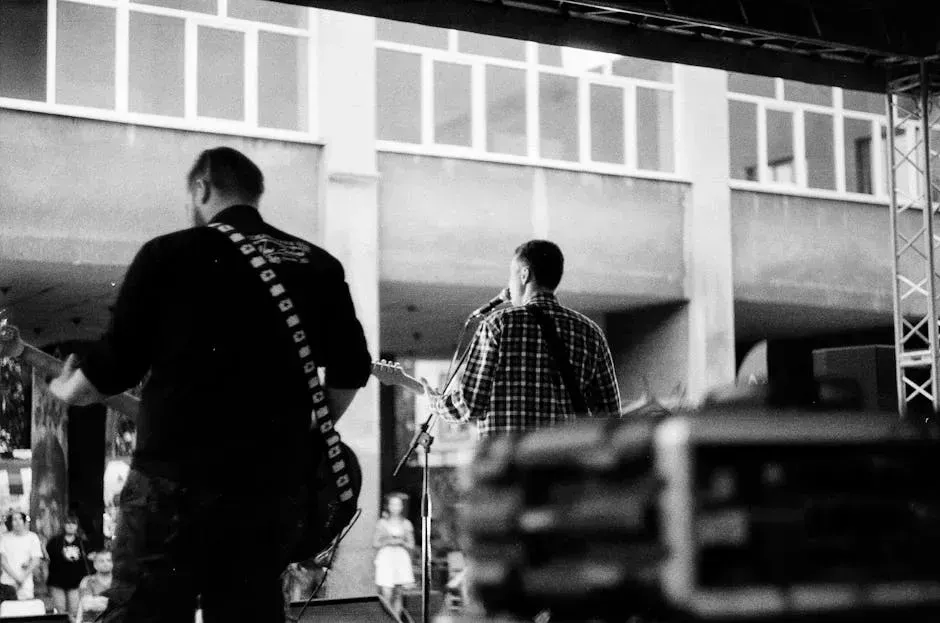 4. Grunge: Seattle's Wet and Defiant Experiment (Image Credits: Pexels)