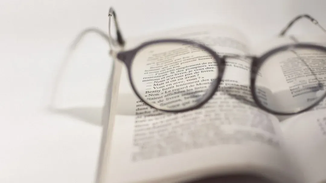 9. Ray Bradbury – Fahrenheit 451 (Image Credits: Unsplash)