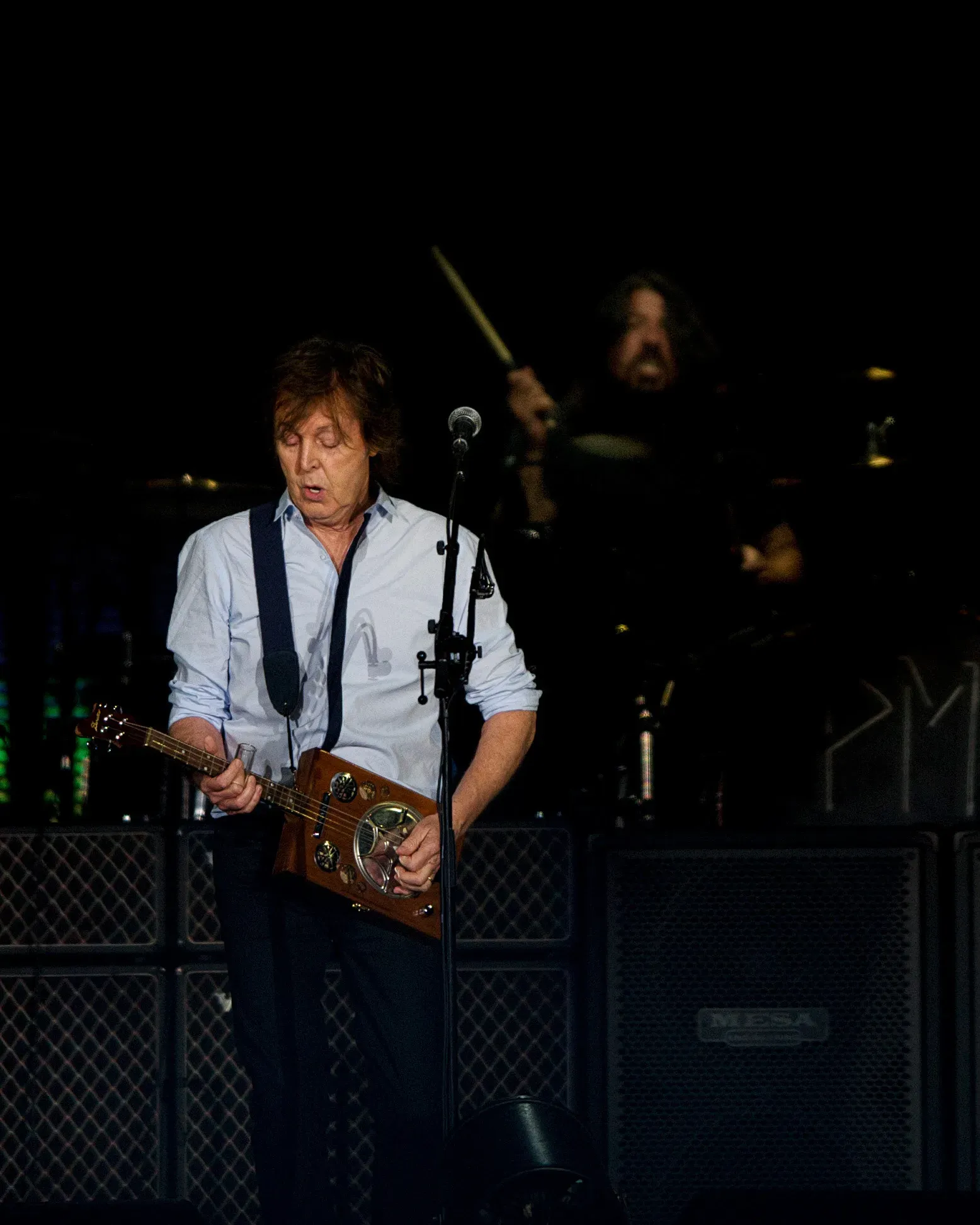 Foo Fighters (Imported from 500px (archived version) by the Archive Team. (detail page), CC BY 3.0)