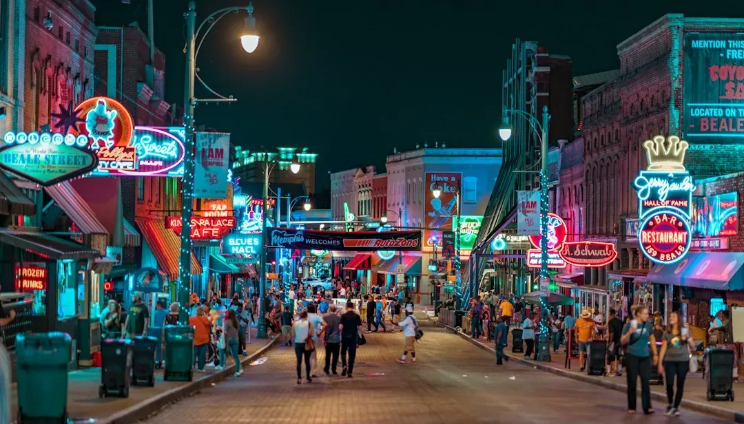 Memphis: Small City, Huge Song Catalog (Image Credits: Unsplash)