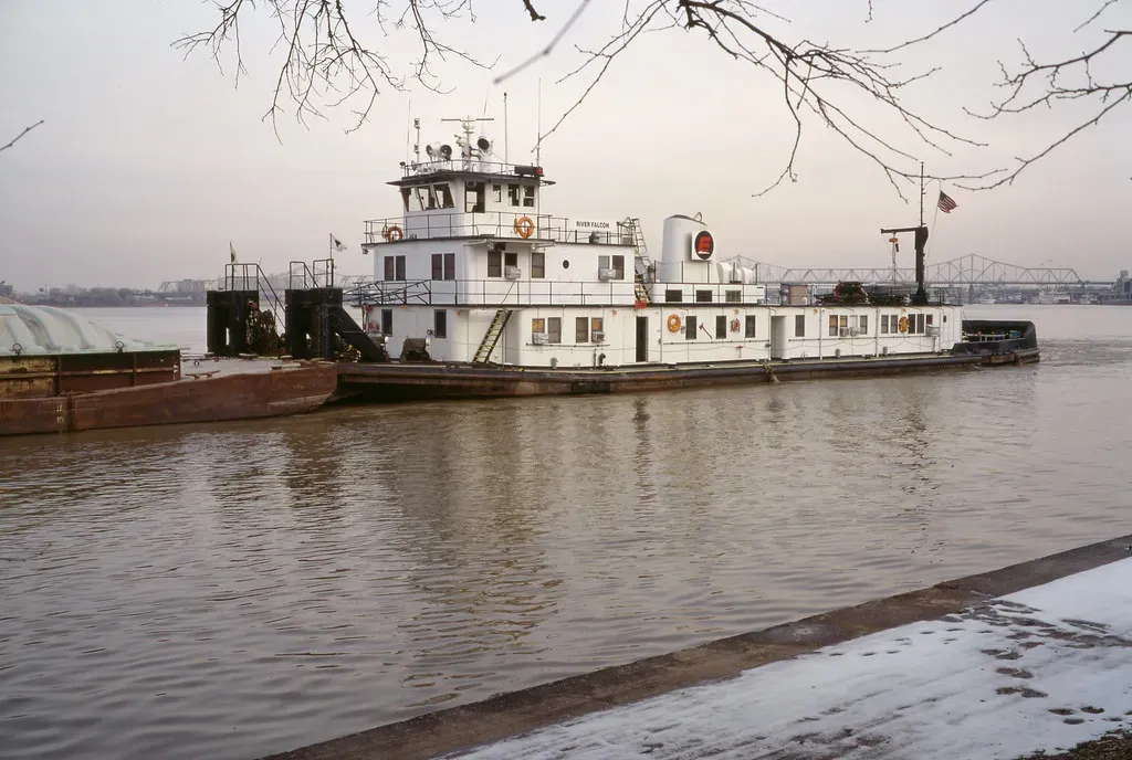 Paducah, Kentucky - Art, Rivers, and Real Life (Image Credits: Flickr)