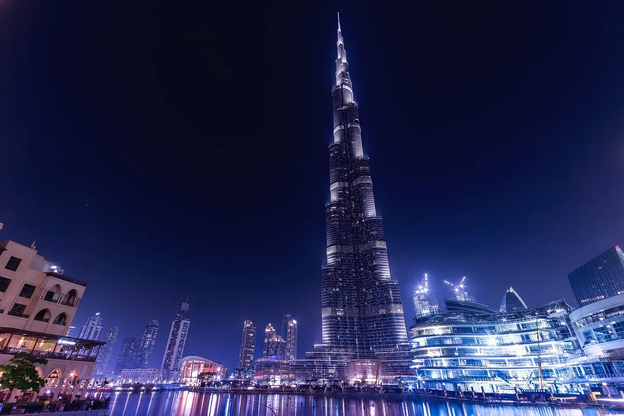 The Burj Khalifa's Top Floors Are Mostly Empty (Image Credits: Pixabay)