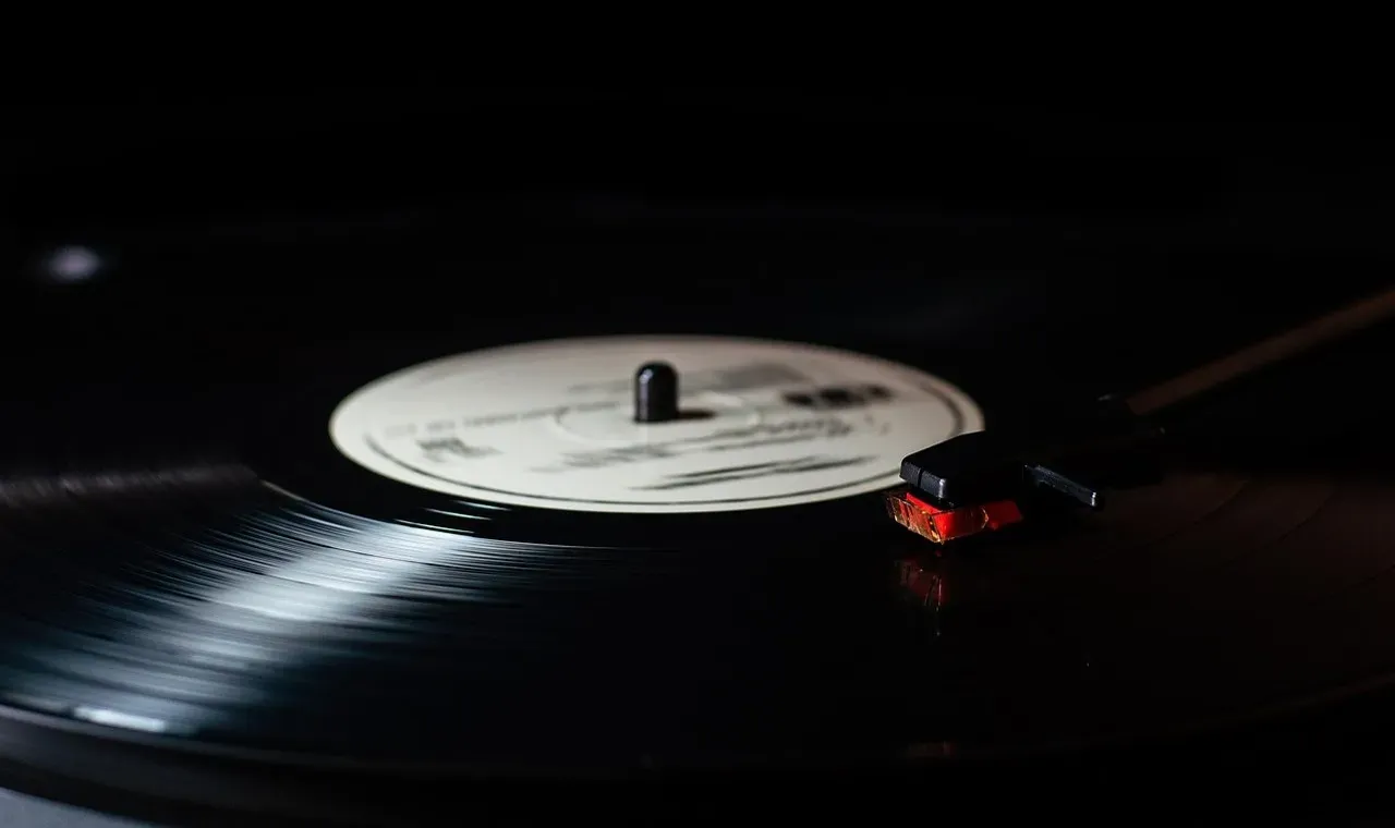 Shuggie Otis - Inspiration Information (1974) - Soul Visionary Ahead of His Moment (Image Credits: Pixabay)