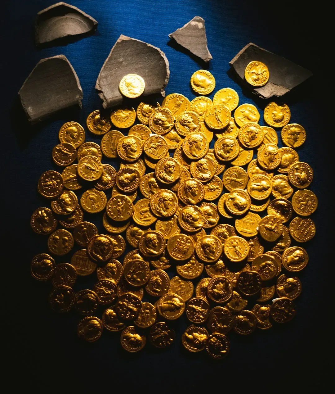 The Methodological Nightmare of Historical Wealth Rankings (Image Credits: Unsplash)