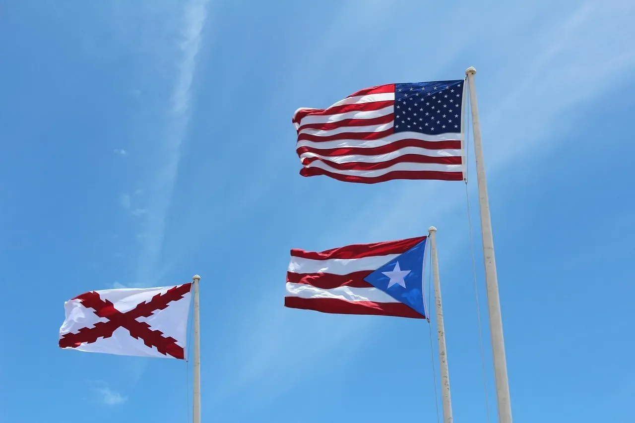 Puerto Rico's Act 60: A Powerful Option for U.S. Citizens (Image Credits: Pixabay)
