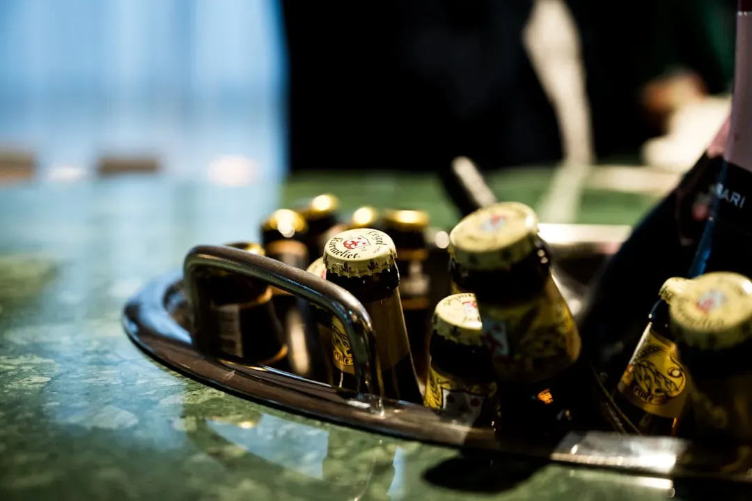 Damien Hirst's Ashtray Installation - London's Eyestorm Gallery, 2001 (Image Credits: Unsplash)