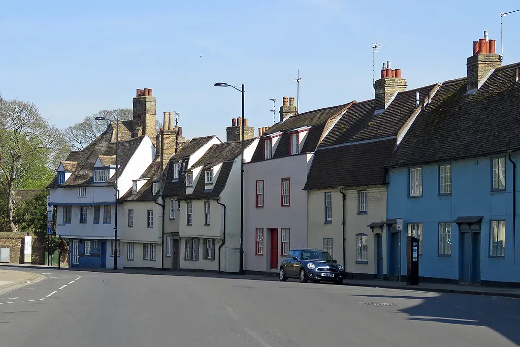 Commercialization, Authenticity, and Emotional Detachment (Geograph Britain and Ireland, CC BY-SA 2.0)