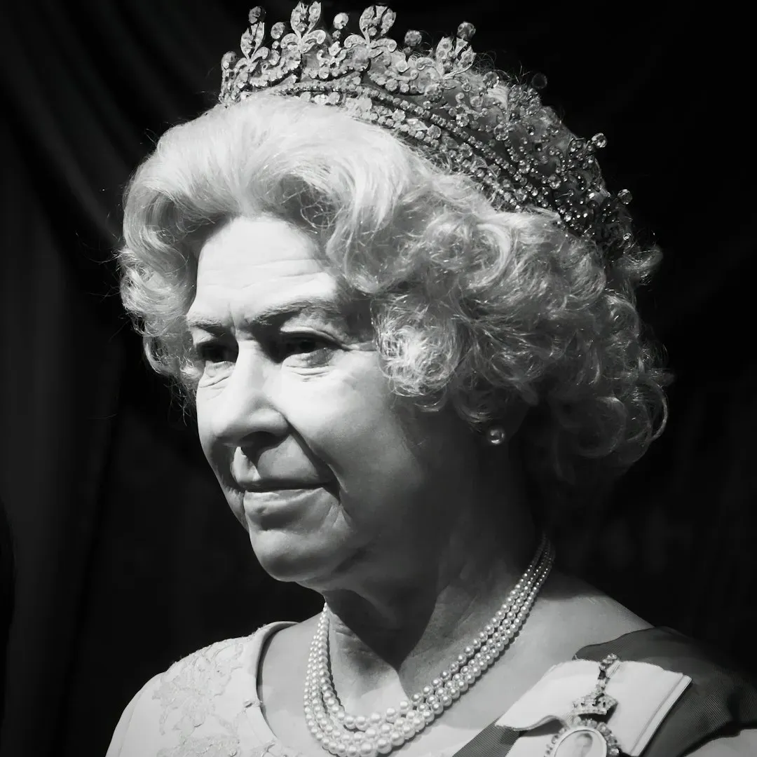 Bette Davis as Queen Elizabeth I (Image Credits: Unsplash)