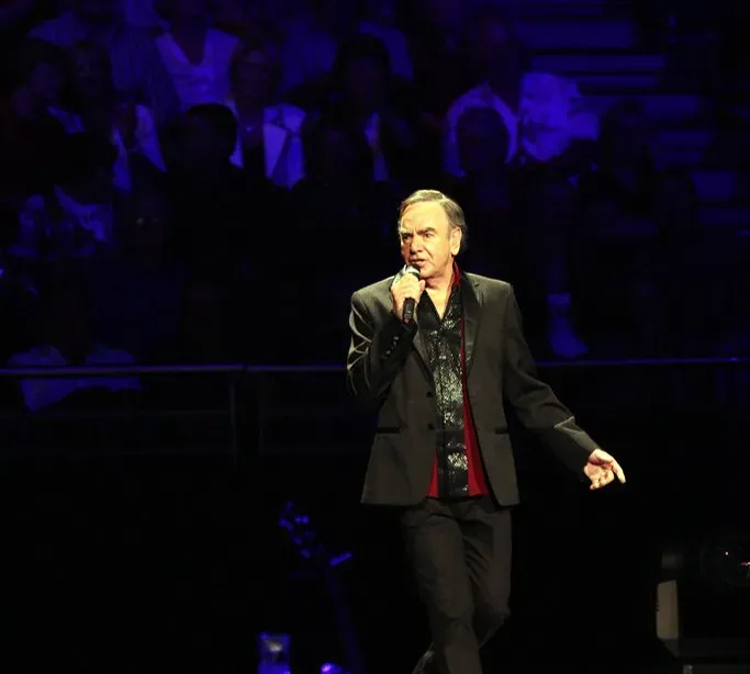 Neil Diamond (Image Credits: Flickr)