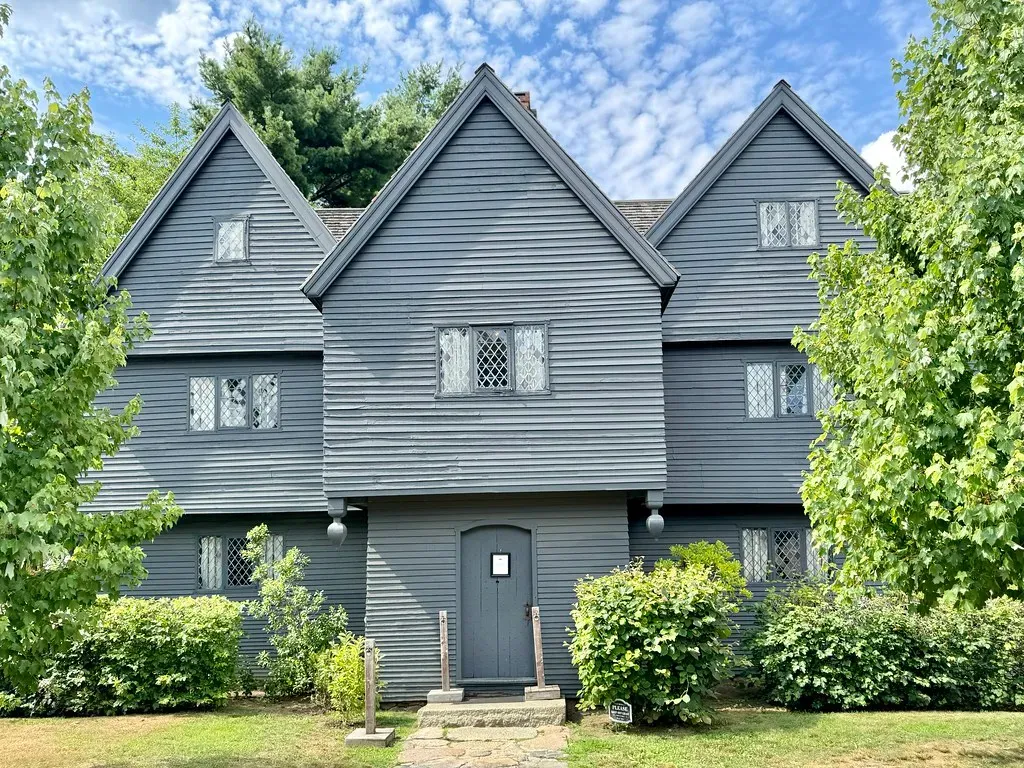 6. Salem, Massachusetts: The Town That Forced a Nation to Confront Itself (w_lemay, Flickr, CC BY-SA 2.0)