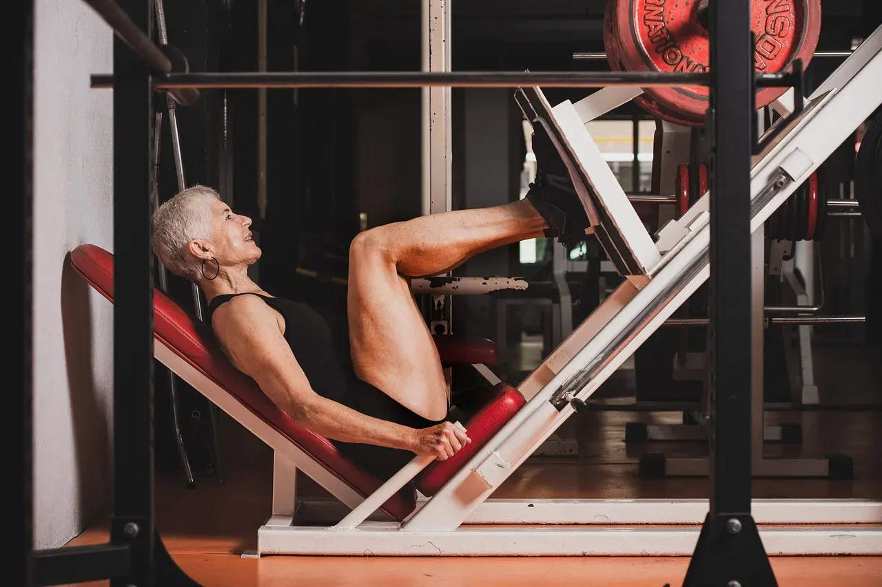 Grandparents Are Hitting the Gym More Than Ever (Image Credits: Pixabay)