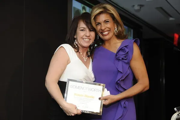 Hoda Kotb Chose Family and a New Chapter (Cheerful Givers, Flickr, CC BY 2.0)