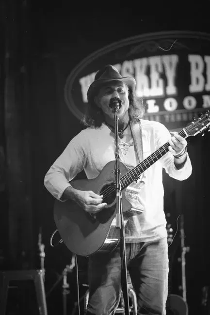 "A Bar Song (Tipsy)" by Shaboozey (Image Credits: Pexels)