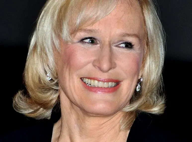 Fatal Attraction (1987): Alex Forrest was supposed to die by her own hand (Image Credits: Wikimedia)