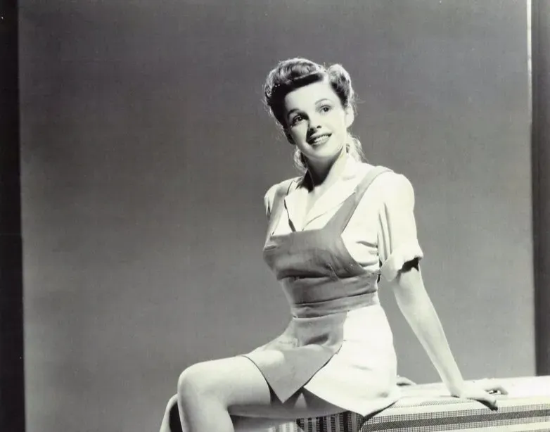 1. Judy Garland - Medicated, Monitored, and Silenced at MGM (Image Credits: Flickr)