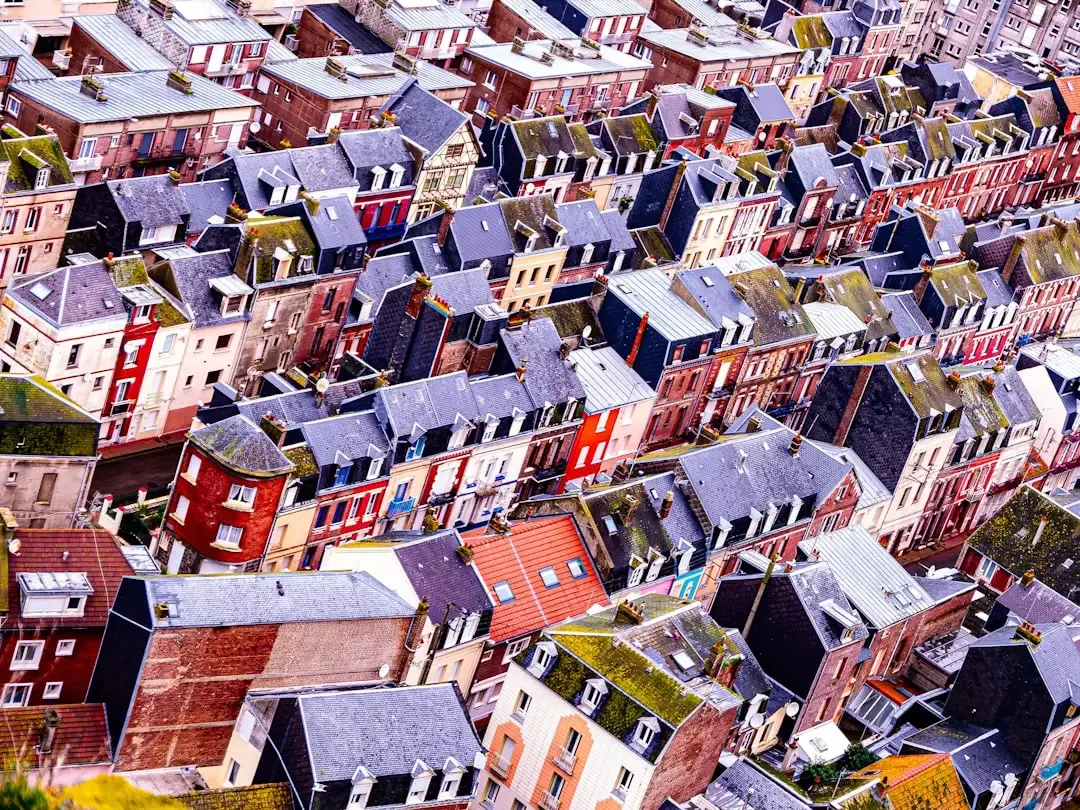 Living in 18b: Residents, Housing, and the Push for Affordability (Image Credits: Unsplash)