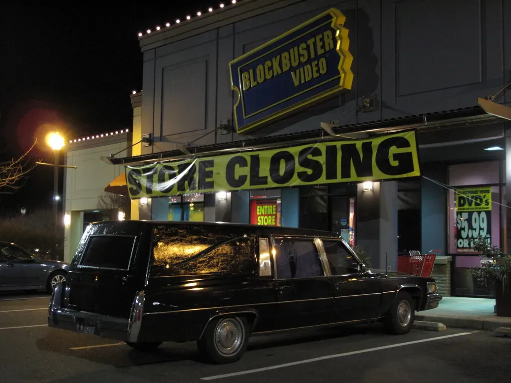 Blockbuster (Consumerist Dot Com, Flickr, CC BY 2.0)