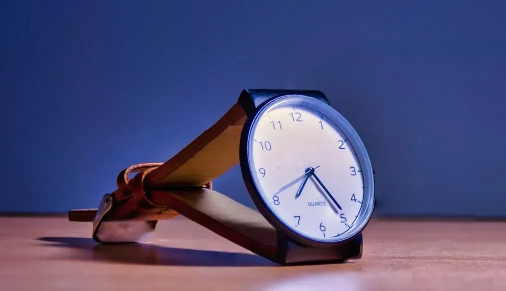 6. Time Actually Passes at Different Rates Depending on Where You Are (Image Credits: Unsplash)