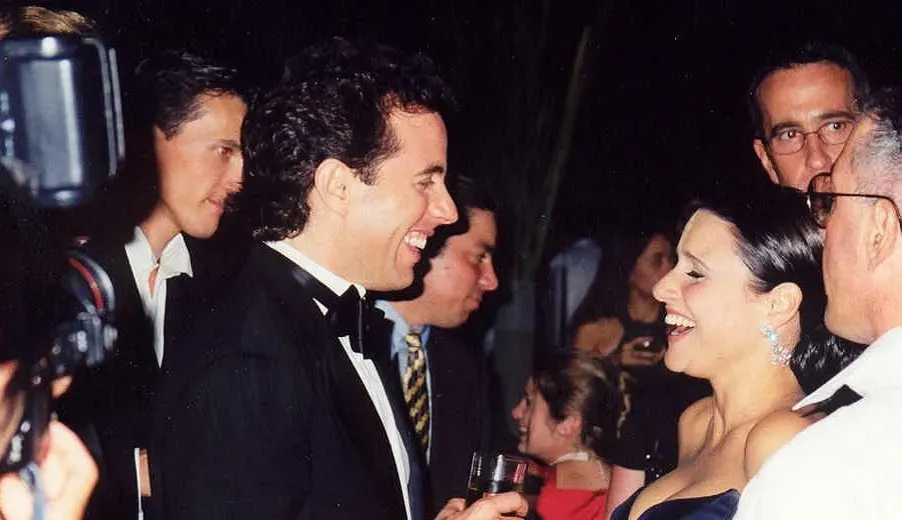 3. Seinfeld - "The Finale" (1998): 76 Million People, Zero Satisfaction (Image Credits: Wikimedia)