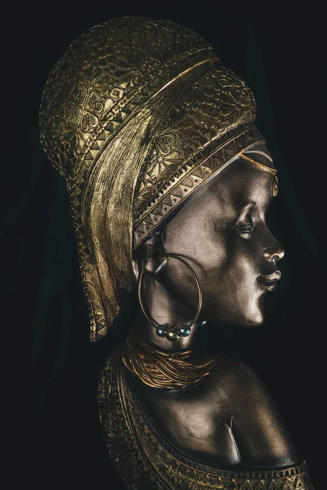 4. The Tiara of Saitaphernes - The Louvre's Gold-Plated Embarrassment (Image Credits: Unsplash)