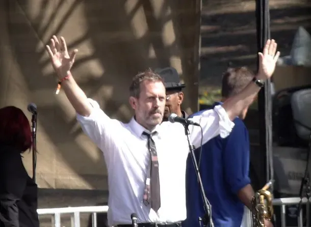 Hugh Laurie tricks his own director into thinking he's American (Image Credits: Flickr)
