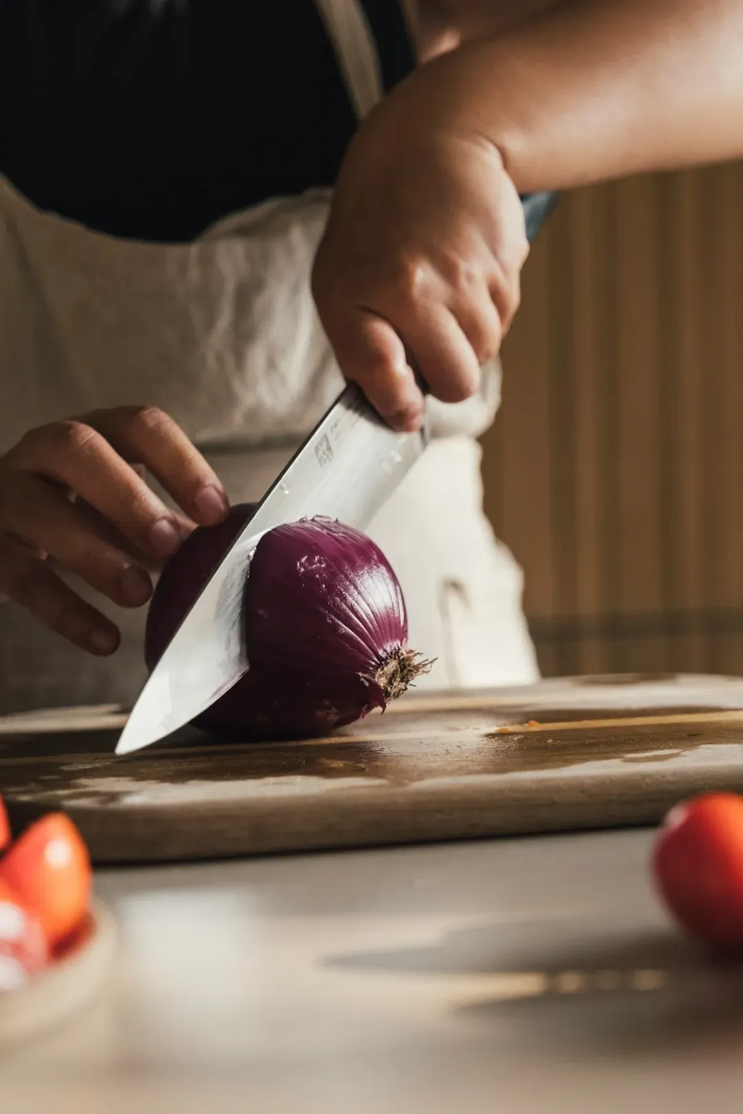 10. Cooking with a Dull Knife (Image Credits: Unsplash)