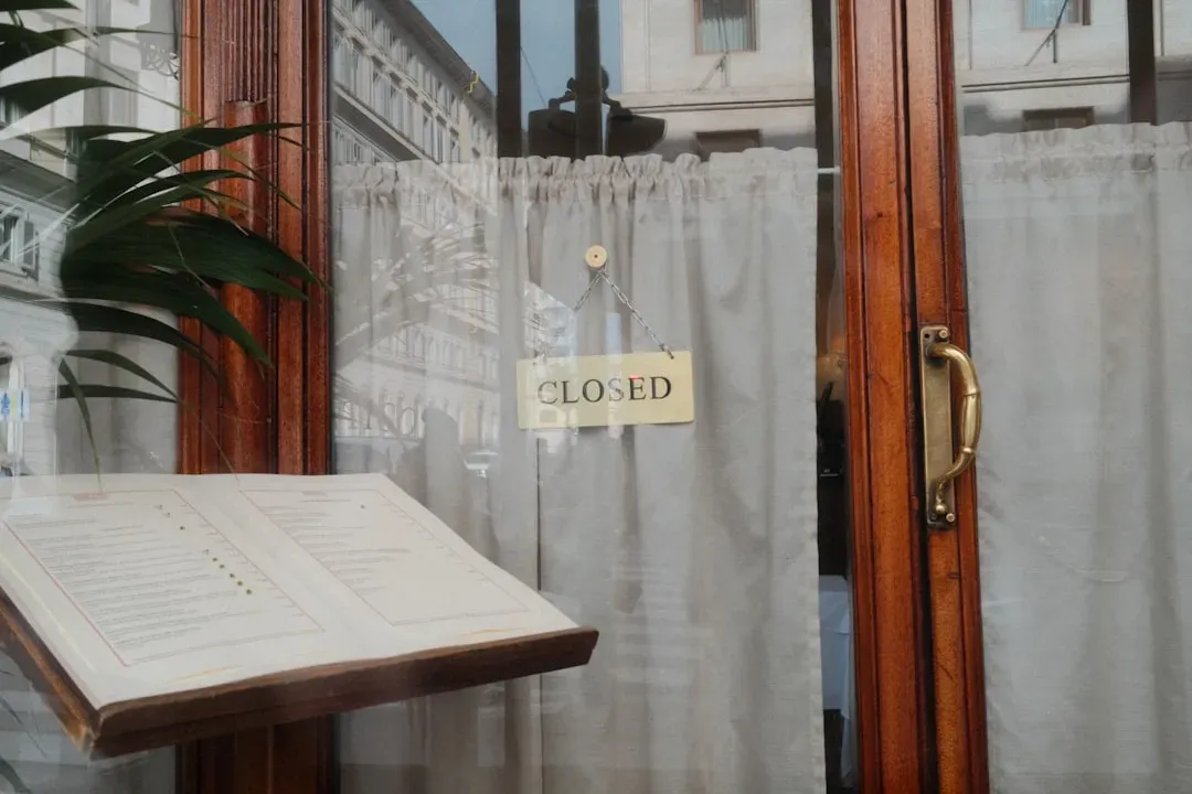 10. The Food Scene Was Constantly Changing - But Not Always Improving (Image Credits: Unsplash)