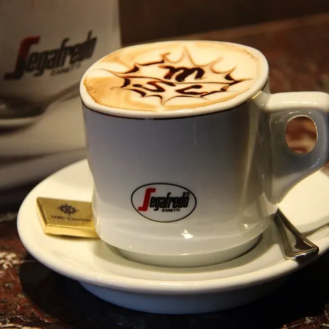 Hot Coffee and Tea Brewed Onboard (Image Credits: Flickr)