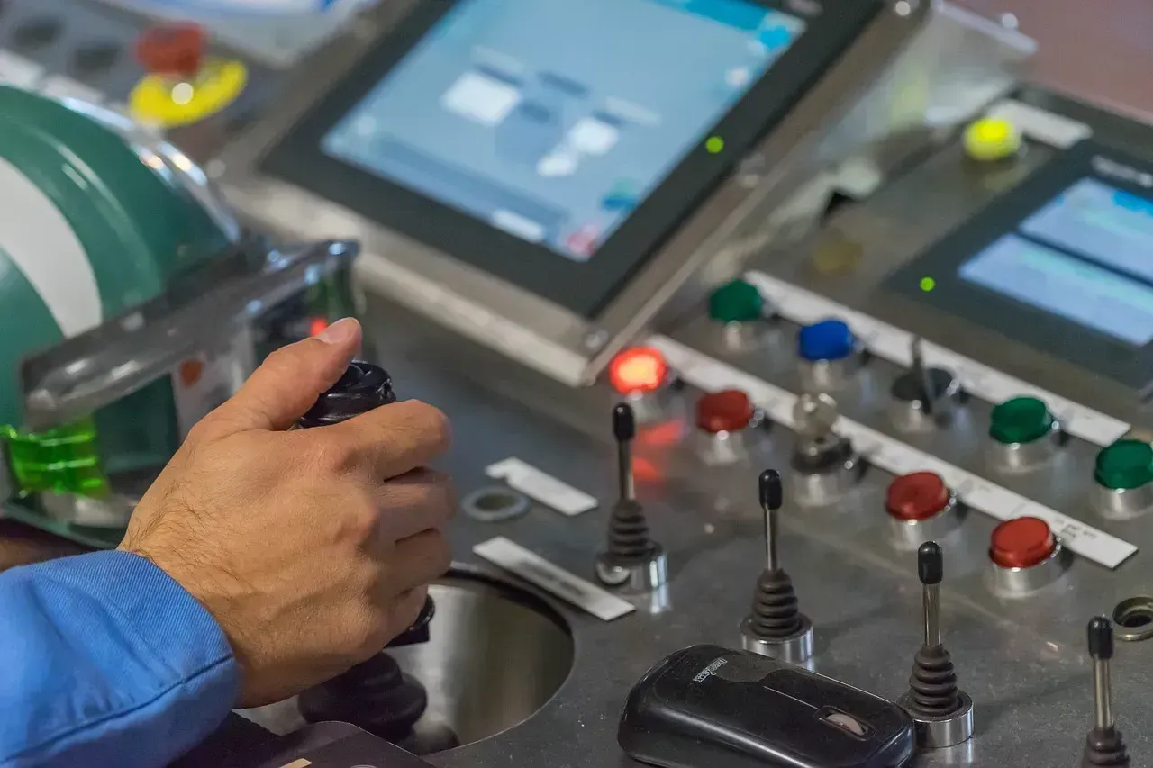 Automation in Expanded Factories: Who Really Benefits? (Image Credits: Pixabay)