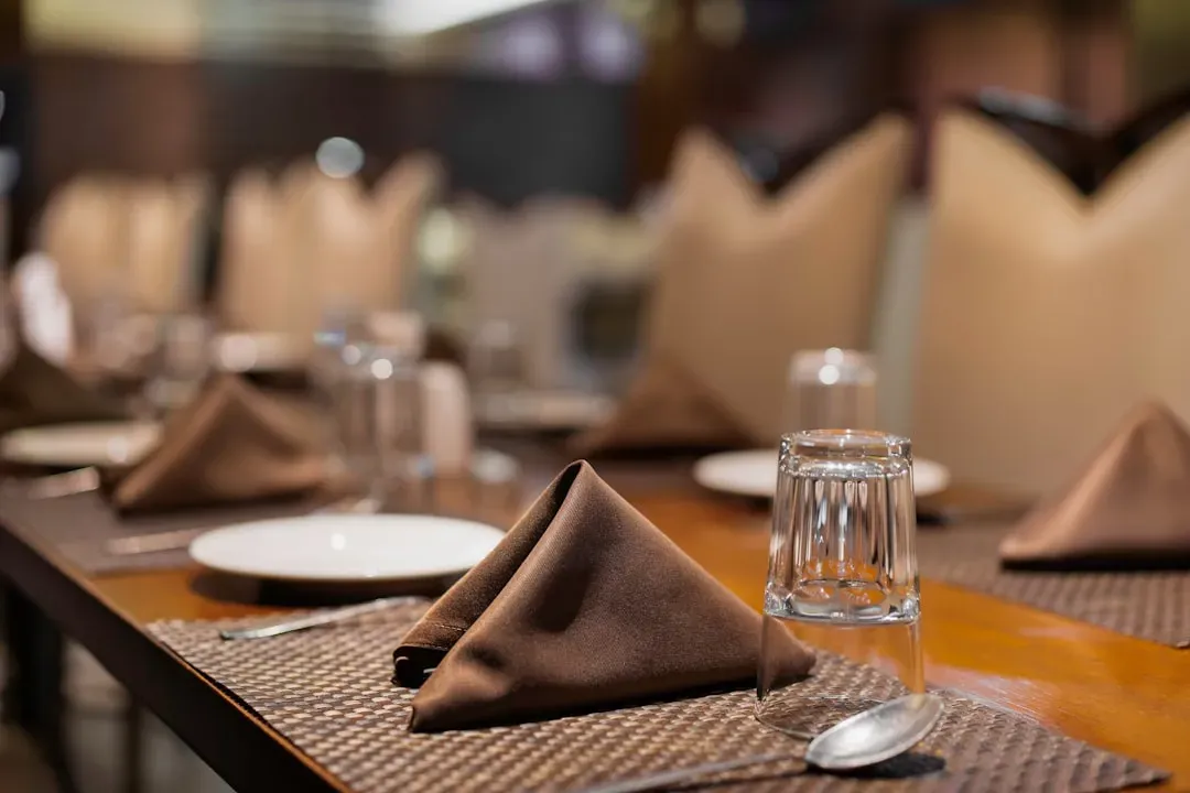 4. Overlooking the Power of a Bad Table (Image Credits: Unsplash)