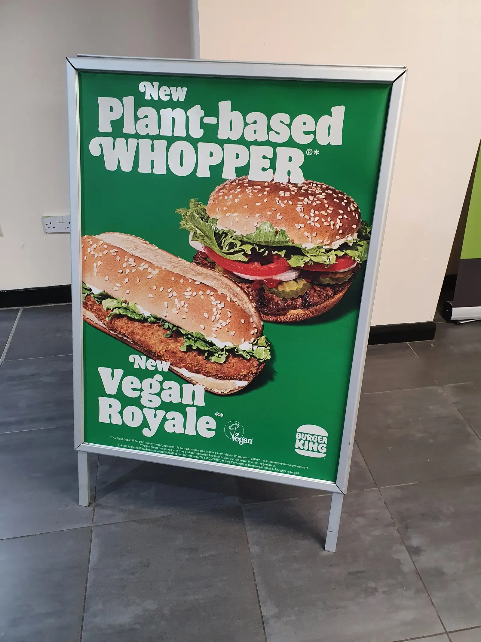 1. Plant-Based Meat Alternatives - The Dream That Fizzled (By Gazamp, CC BY-SA 4.0)