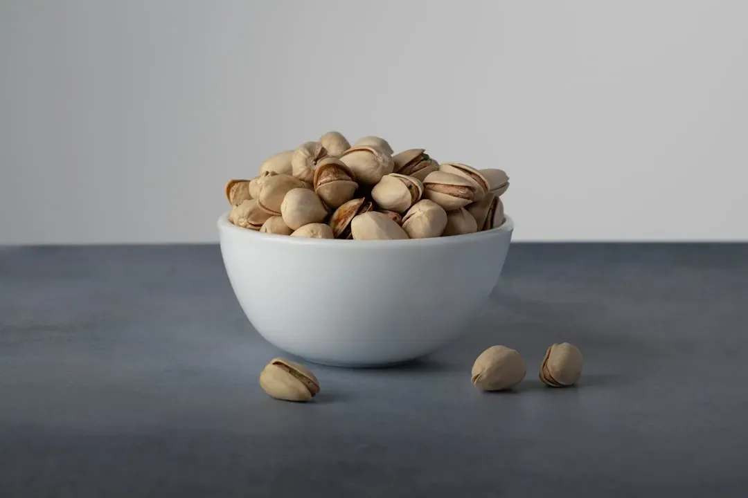 2. Pistachios - The Protein-Dense, Eye-Protecting Superfood (Image Credits: Unsplash)