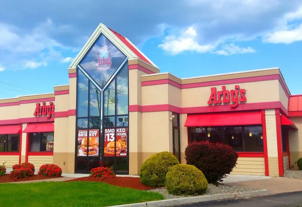 8. Arby's - We Have the Meats, But Not the Fans (JeepersMedia, Flickr, CC BY 2.0)