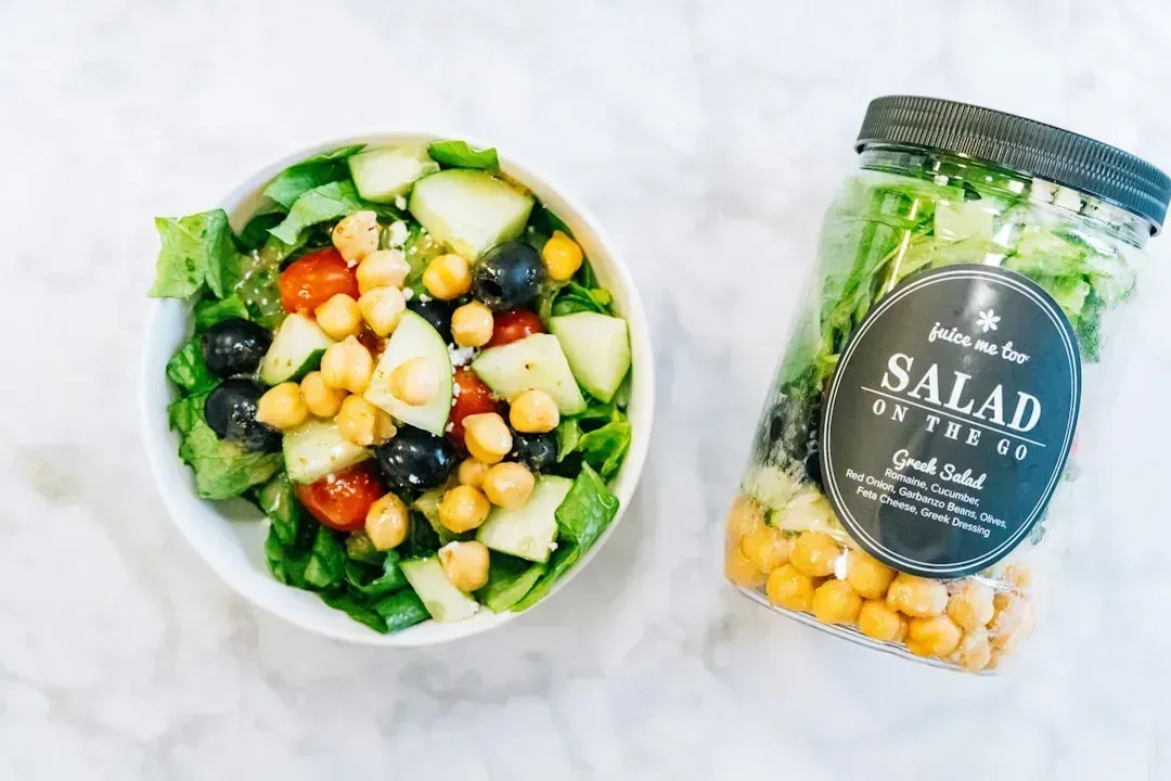 5. The Generic House Salad - A Symbol of Culinary Laziness (Image Credits: Unsplash)