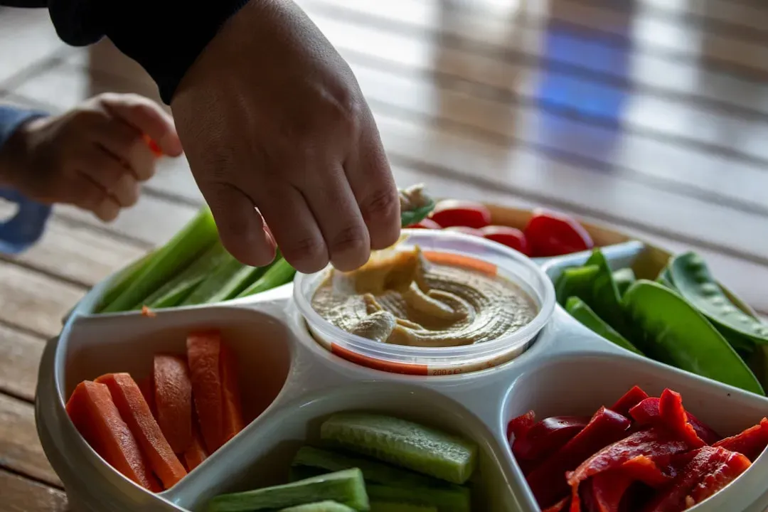 5. Hummus with Raw Vegetables (Image Credits: Unsplash)