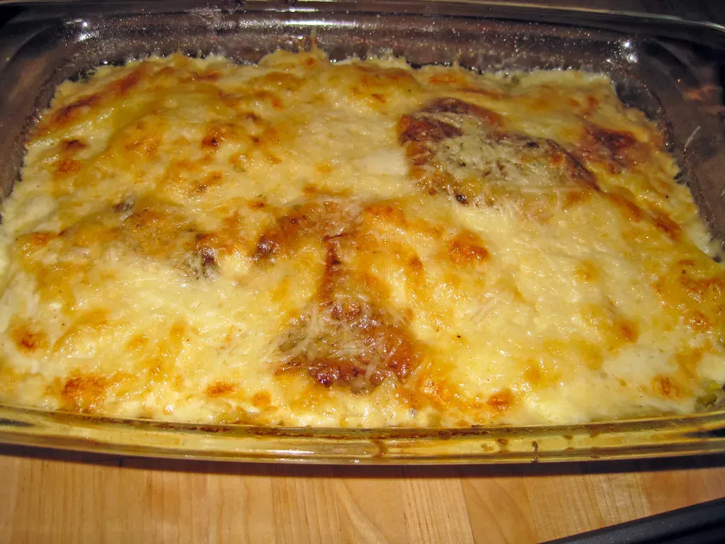 What Makes Funeral Potatoes So Irresistible (Image Credits: Flickr)