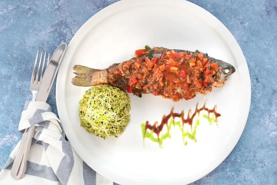 Fish Fry Friday Traditions (Image Credits: Unsplash)