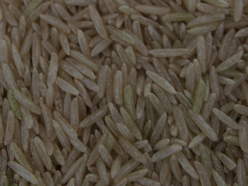 Brown Rice and Whole Grains (Image Credits: Flickr)