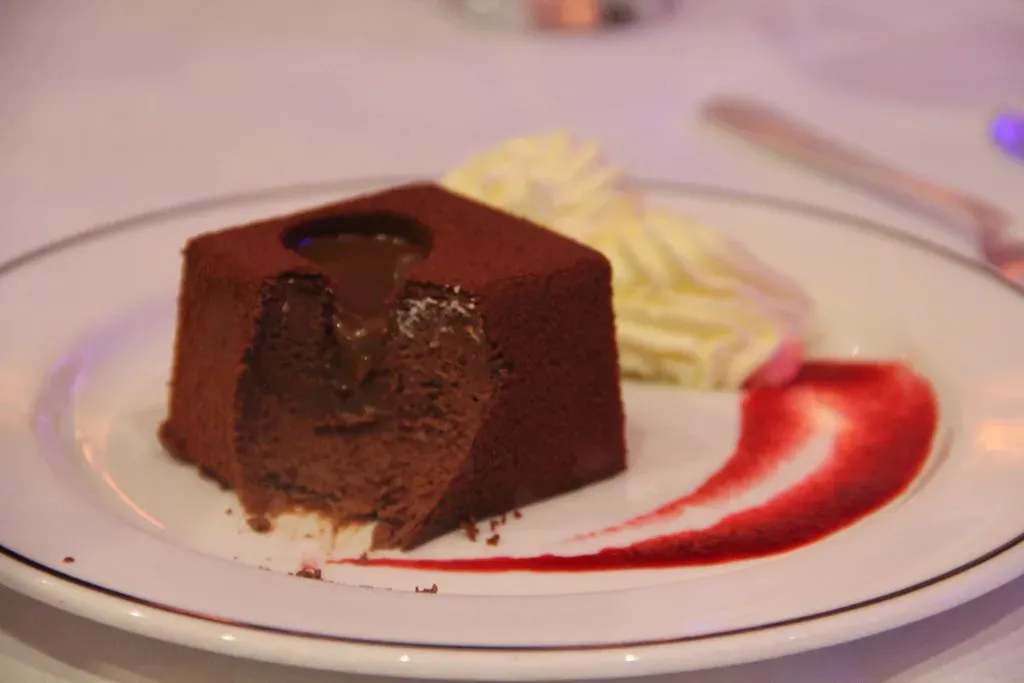 The Emerald Isle's Sweet Legacy (Sara Kirby, Flickr, CC BY 2.0)