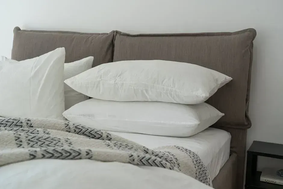 6. Clean Linens Are a Non-Negotiable Part of the Formula (Image Credits: Pexels)