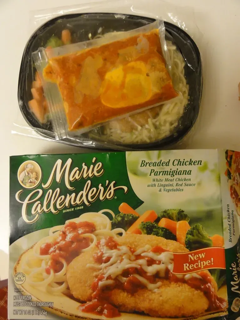 9. Marie Callender's Herb Roasted Chicken Dinner (Image Credits: Flickr)