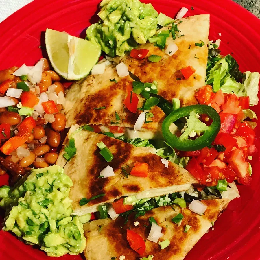 Chili's Quesadilla Explosion Salad (Image Credits: Flickr)