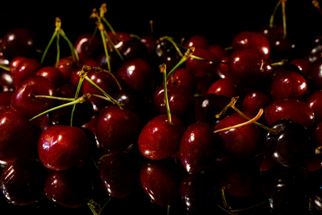 Cherries: Small Fruits with Big Anti-Inflammatory Power (image credits: unsplash)