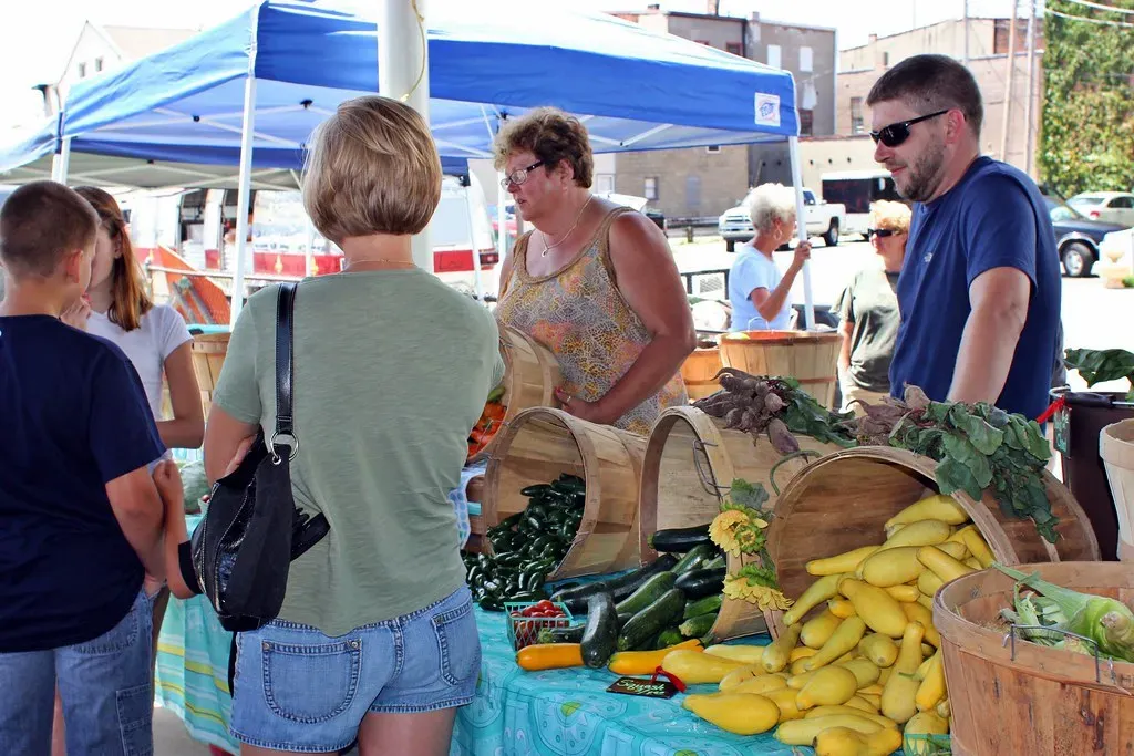 Produce That's Wildly Out of Season (Image Credits: Flickr)