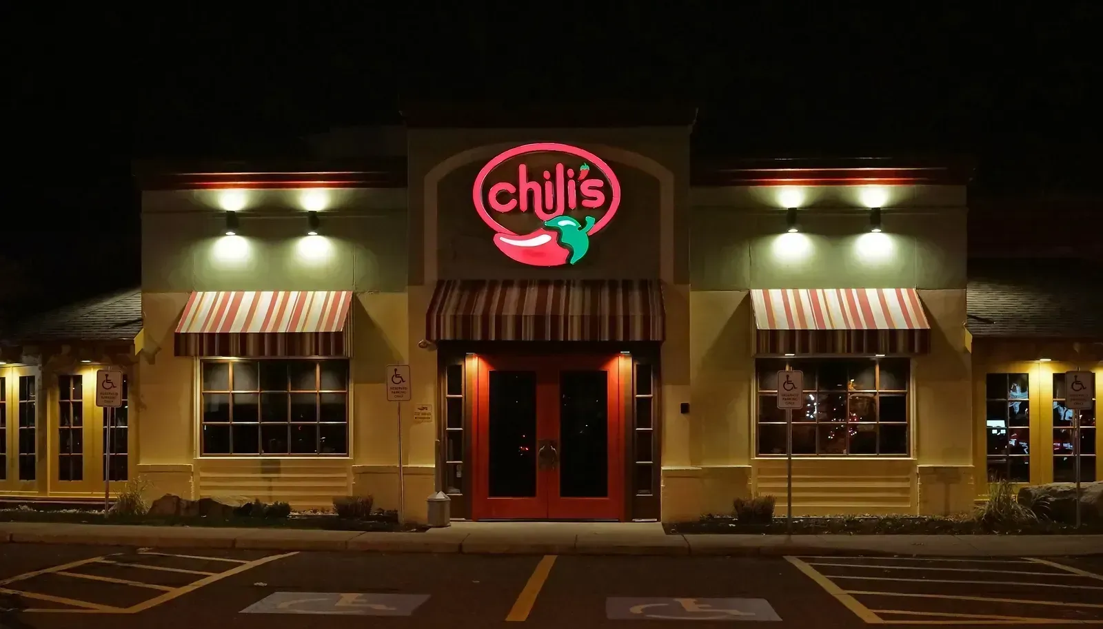 11. Chili's - TikTok Fame Can't Hide Real Problems (By Anthony92931, CC BY-SA 3.0)