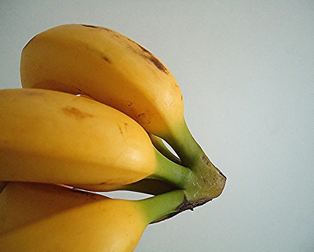 5. Bananas (Mauro Cateb, Flickr, CC BY-SA 2.0)