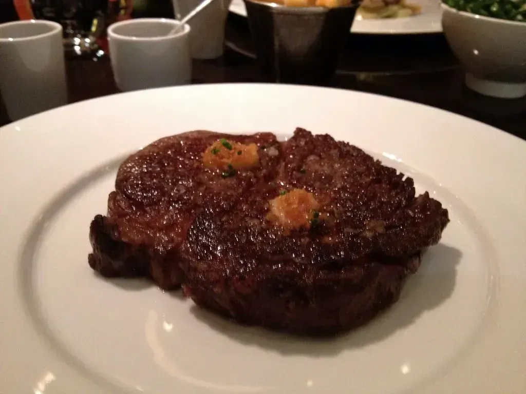 How the Graders Actually Do It - and What You Can Learn From Them (feline_dacat, Flickr, CC BY-SA 2.0)