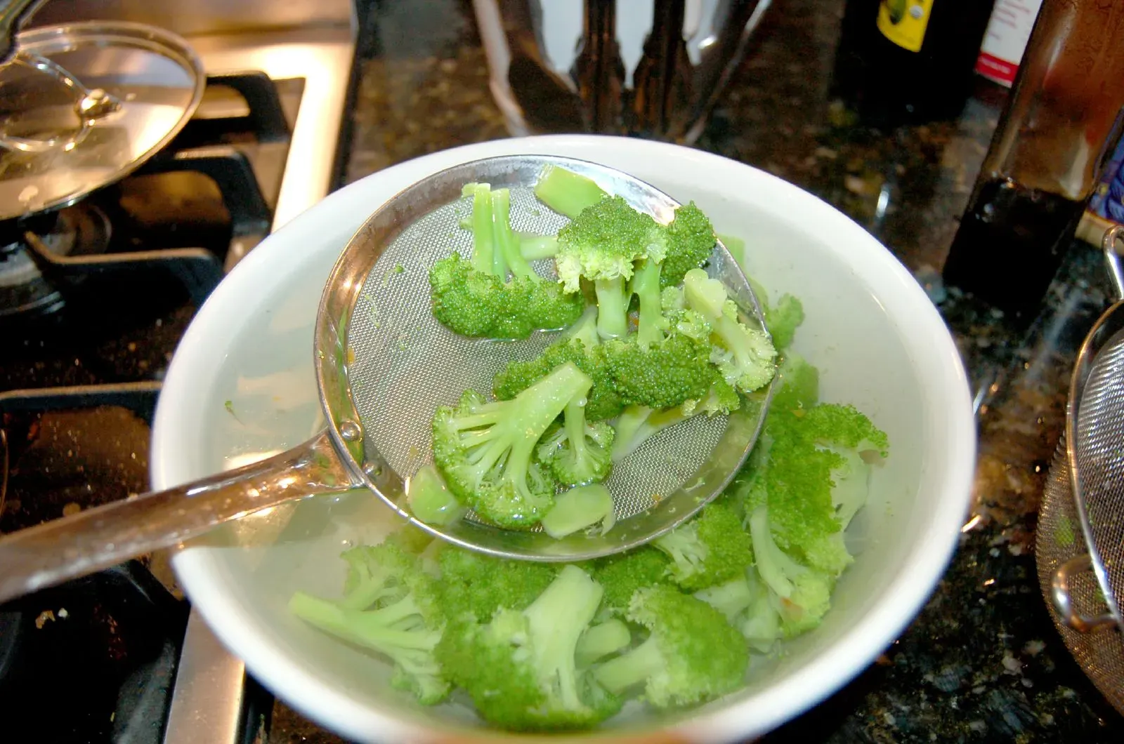 4. Blanch Vegetables Before Freezing Them (Image Credits: Wikimedia)