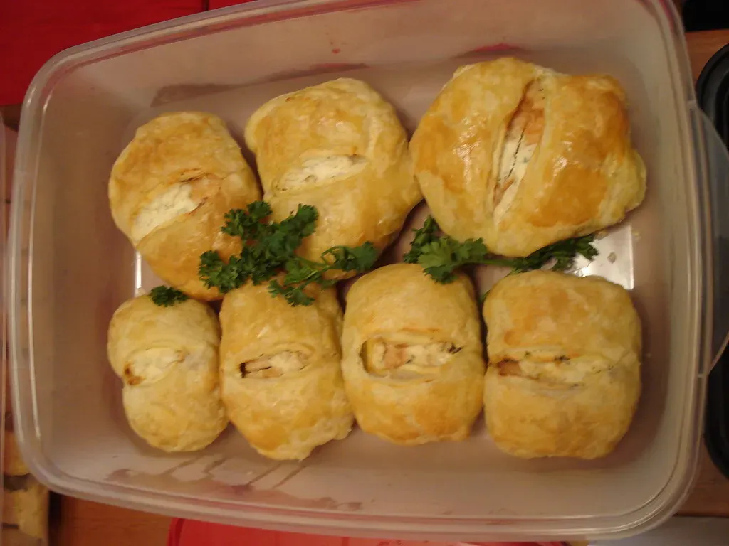 Chicken and Pastry: North Carolina's Flat Comfort (Image Credits: Flickr)